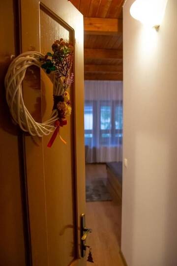 Фото номера Люкс с 1 спальней Курортные отели Valea lui Liman г. Tomeşti 11